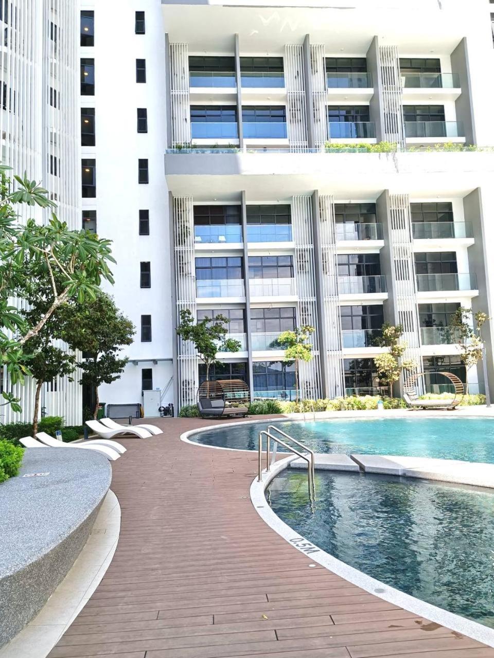 Covesign Suite, The Shore Kota Kinabalu Eksteriør bilde
